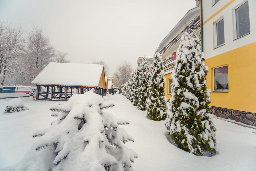 Continent Otel Polyana (Transcarpathia)